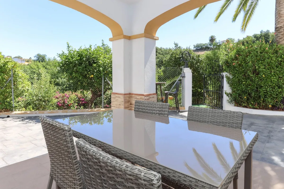 d1a3f855-f301-4e7b-8928-c91e25a8ff75