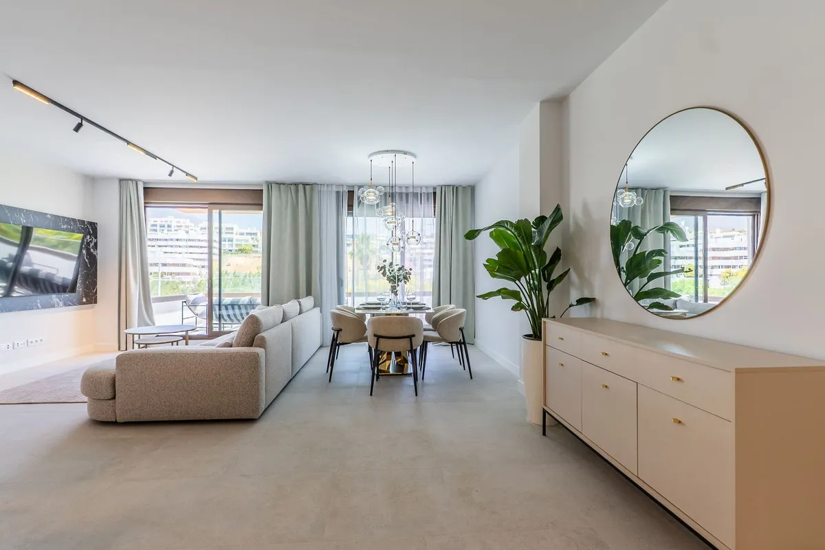 dd73ed8b-1bb4-4d0f-a02e-7b646c5eff9a