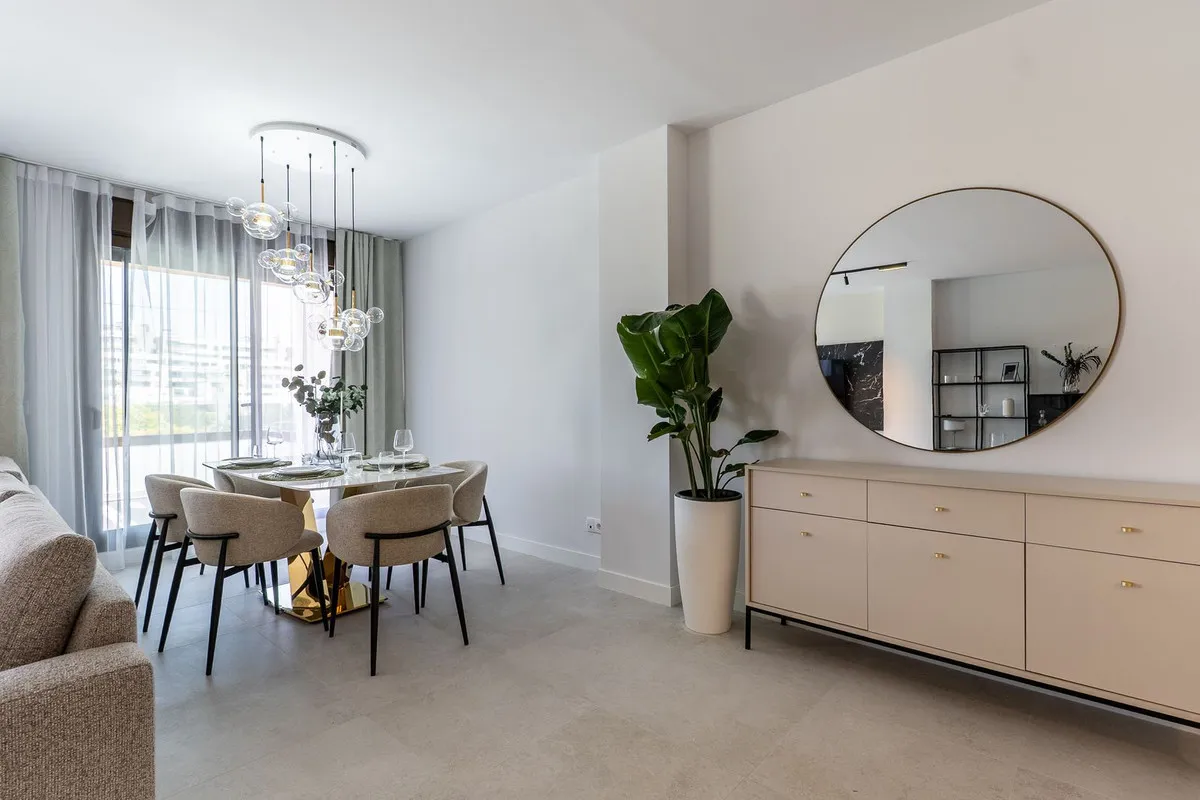 ef8f88d3-cba2-4e21-9379-e0b933c63762