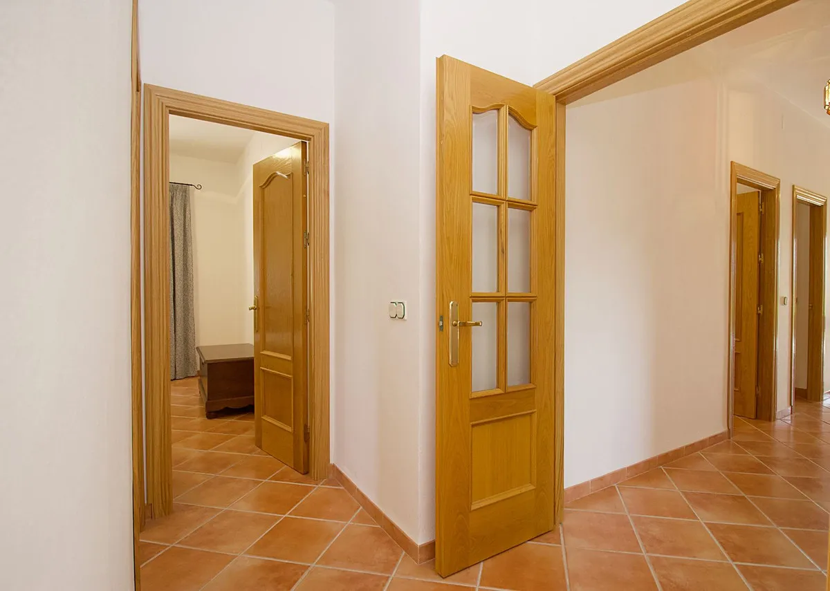 b29341ff-4841-4144-bdbd-b86bd8b7c279