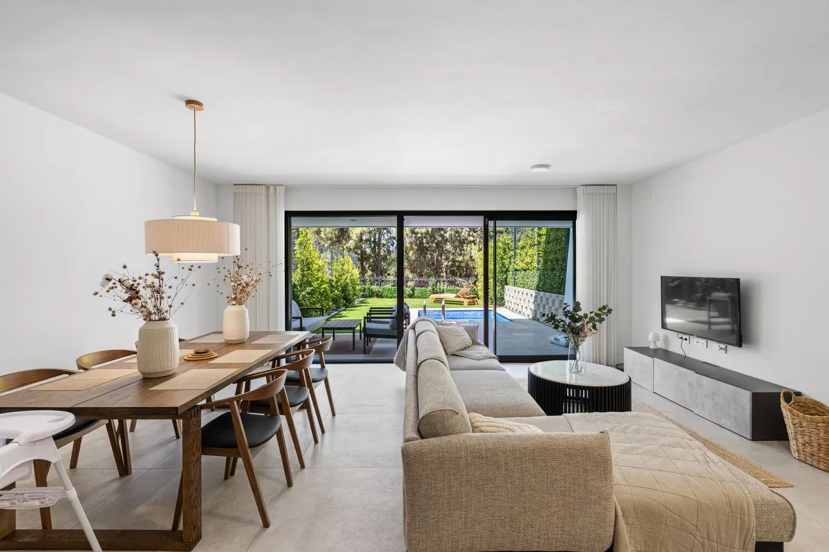 1203f162-7a25-45f2-a2d0-76fb36122ac2