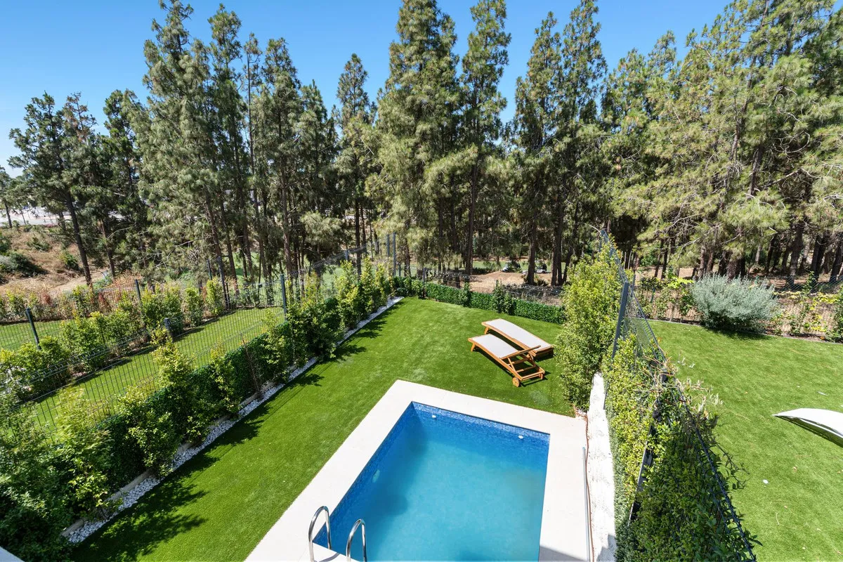 1554f5f7-bf67-48ff-9ed4-606c0817bcaf