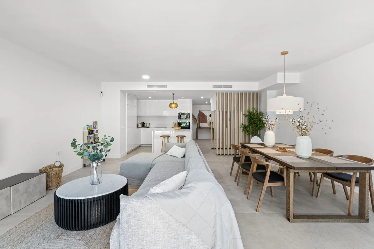 d5c87e02-0819-4be0-b365-b33fa52e5550