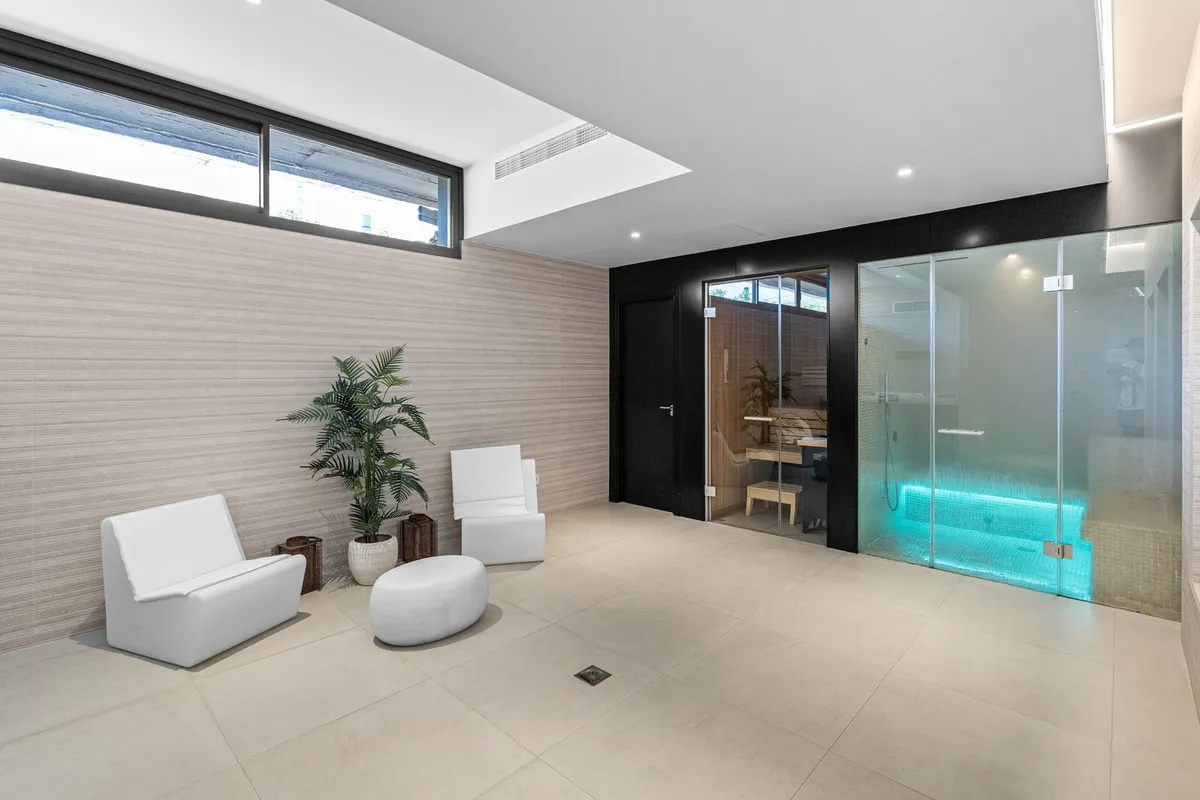 dba7b7fa-0988-4051-a226-ef81dcd8cfde