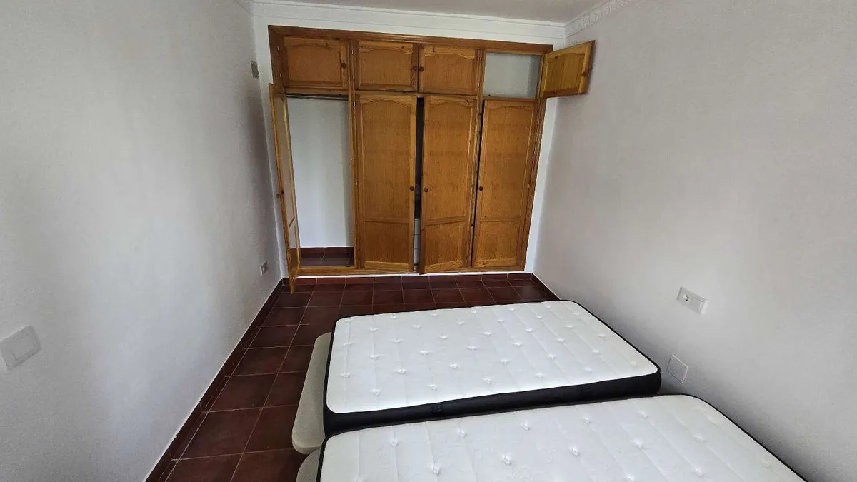 6fa3265f-667f-4479-a043-1b21fb3f5730