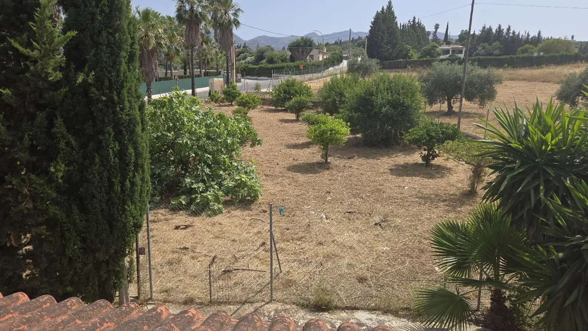 7ba33787-7be0-4b4b-be8a-cf83bdf15fef