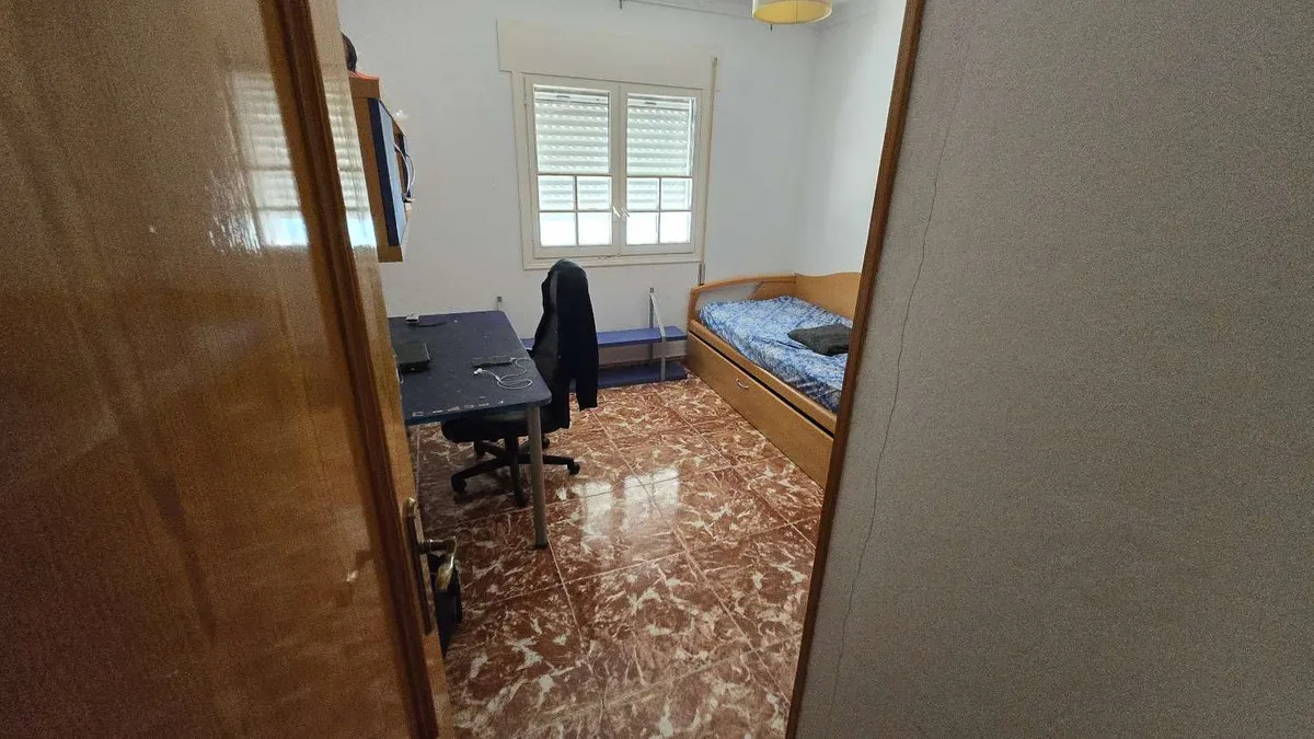 8dc13bc5-cc62-445d-82c8-f9f762e1376e