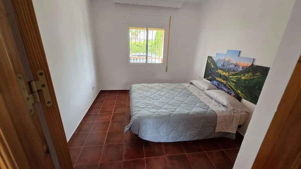 cd6a68d2-d257-43a8-a8a3-221cbc796270