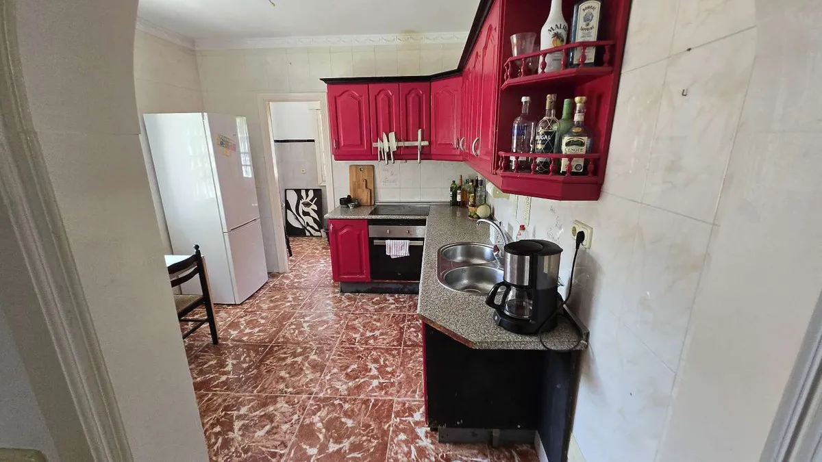 ec4ca58e-1fbb-4648-bb48-334160acda77