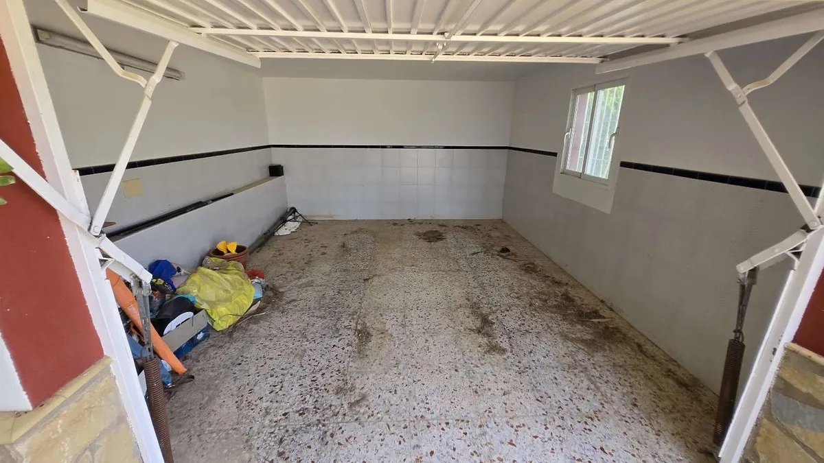 f14df2db-387d-48f5-b147-fa601a125ade