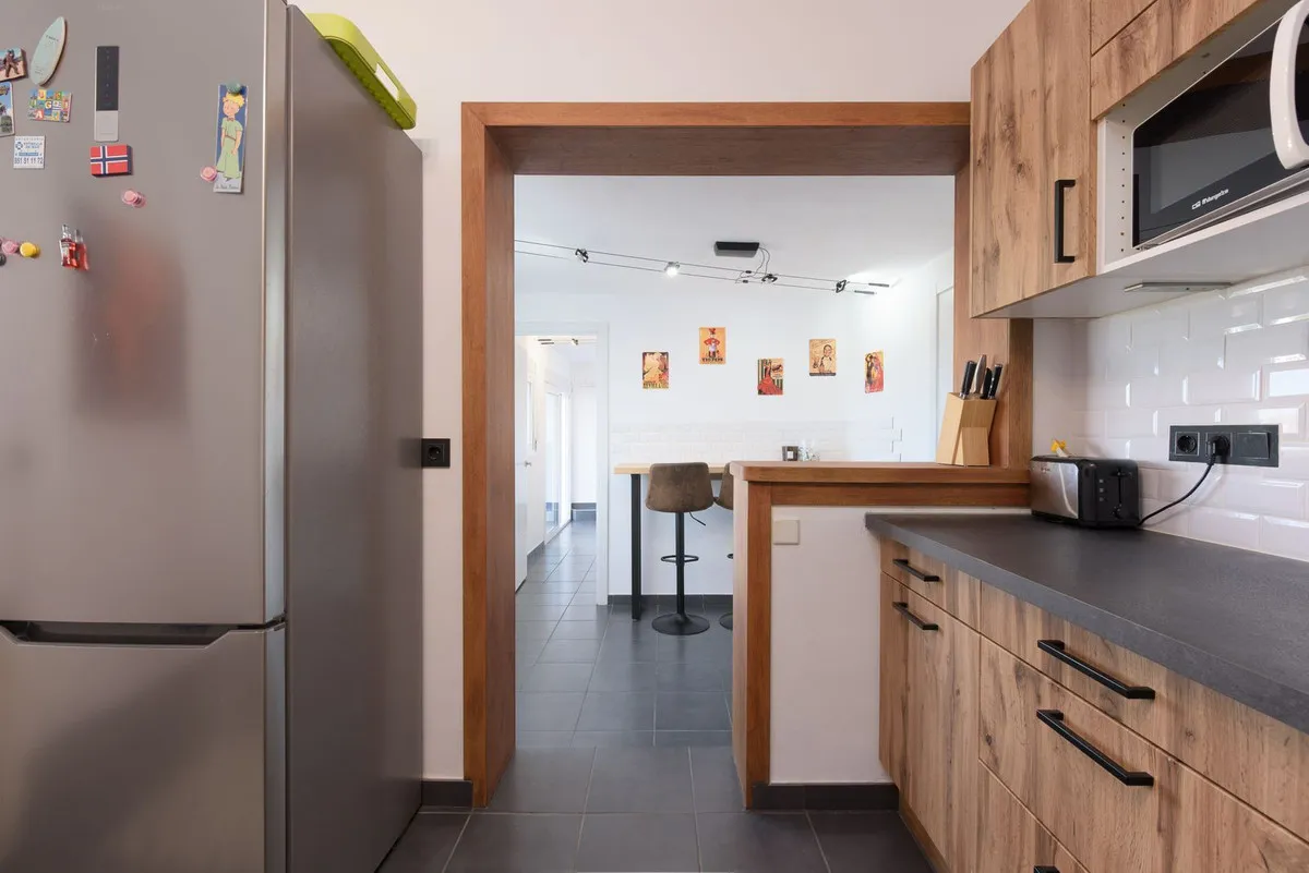 64f53f43-ef6c-47f3-8c95-82680e6b4530