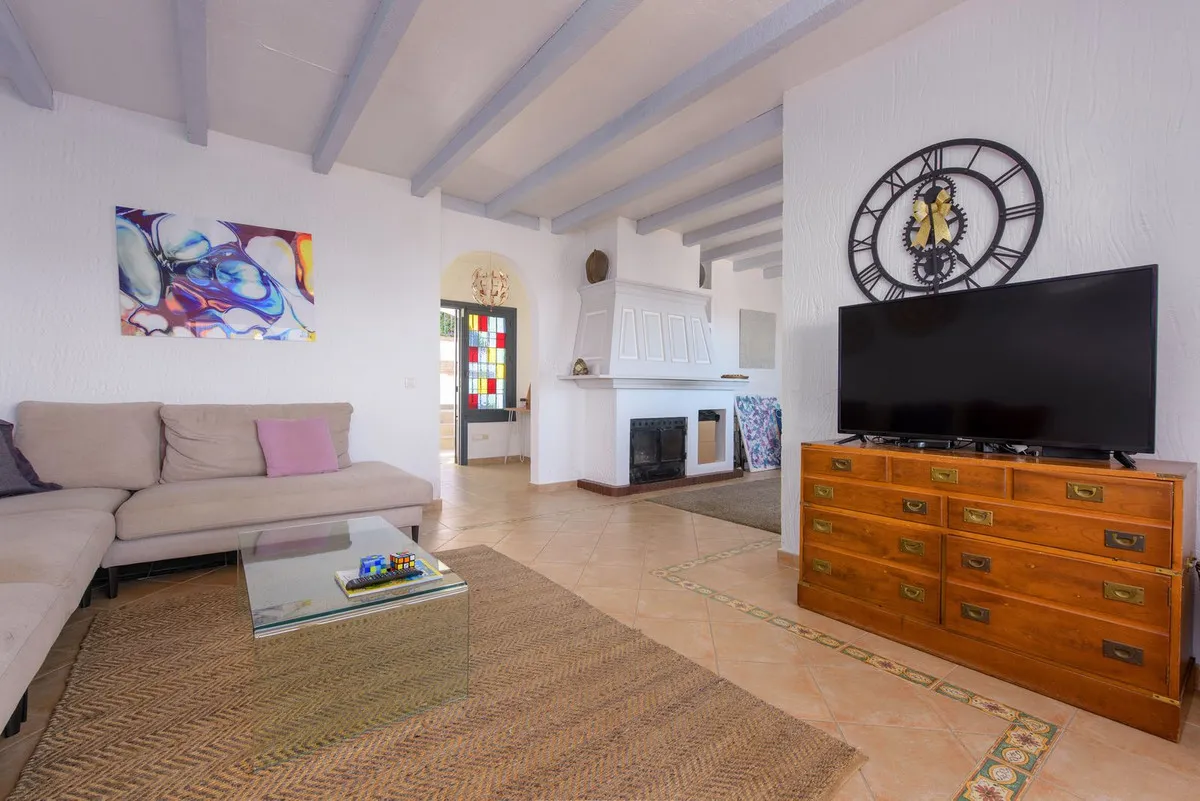 8ba0f2cc-05ed-465b-8a2d-95cc00191e38