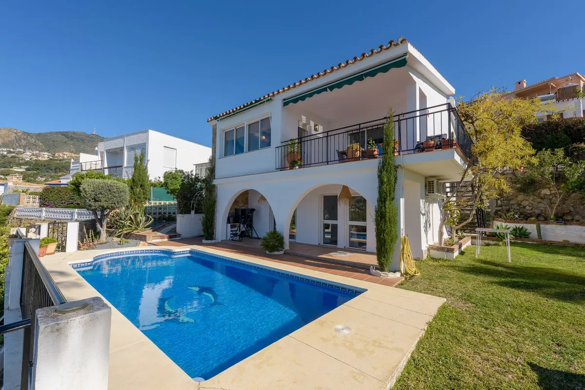 9bf82461-d4f4-4d53-987b-030ddf671d6c