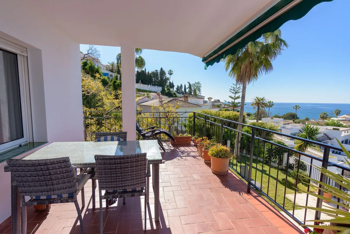 d35af163-dc29-4bb4-a604-55a65bdd62be