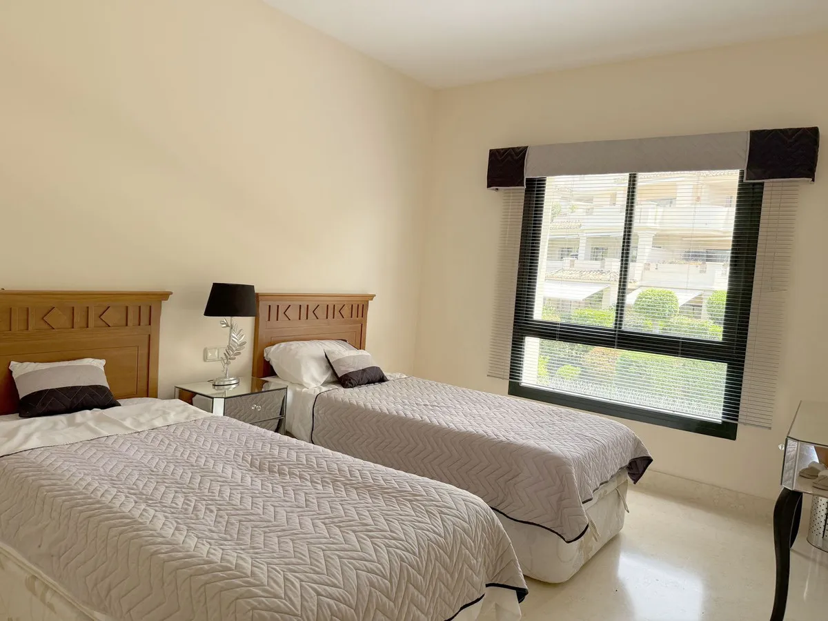 658de539-d16e-41e2-b00b-f349c95d3413