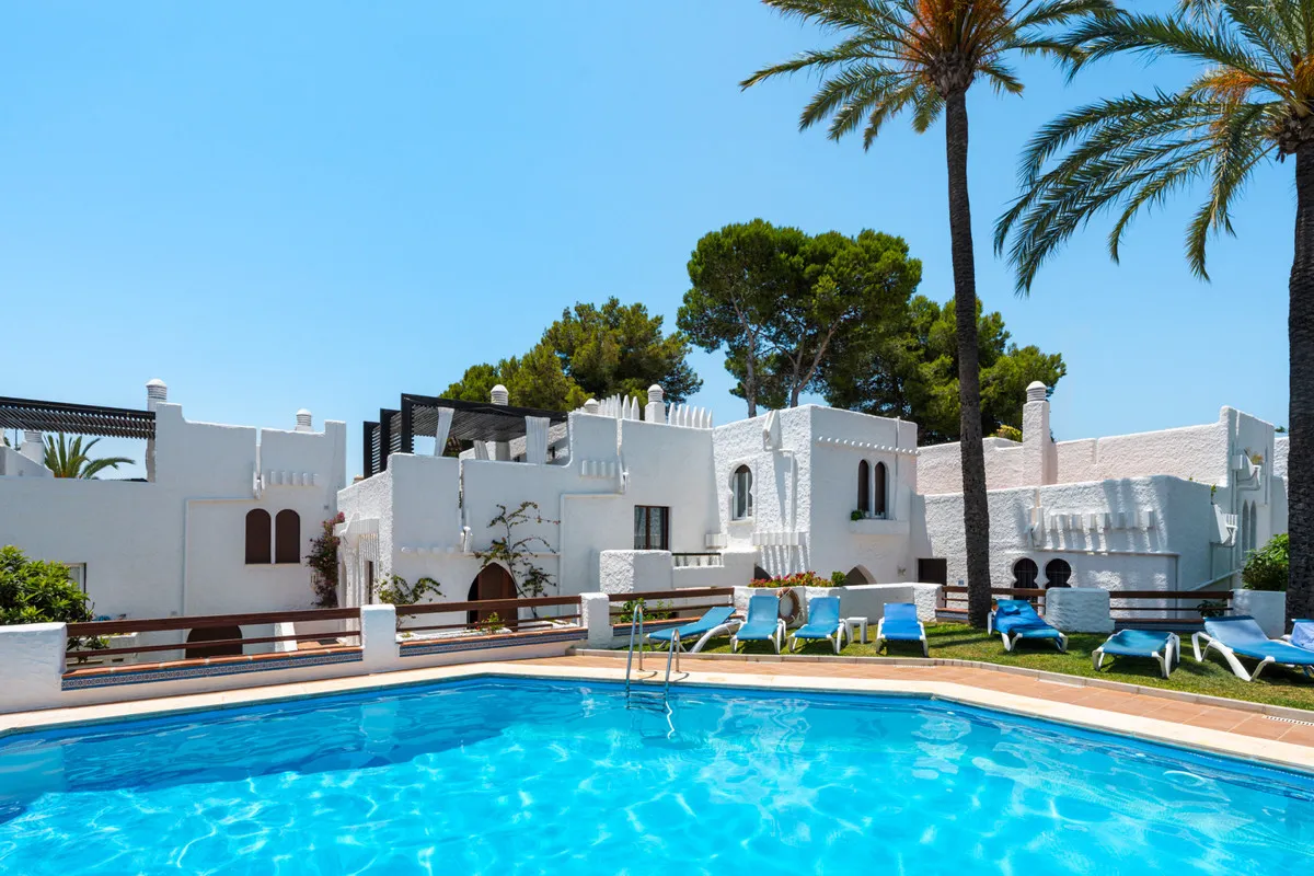 f71bb948-dc4a-482c-aae8-1eb04fd5a4e4