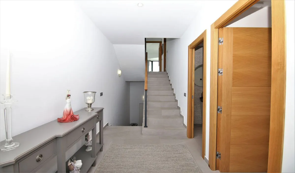 996de1c4-f0a7-448a-af8d-e72d1de3bf4d