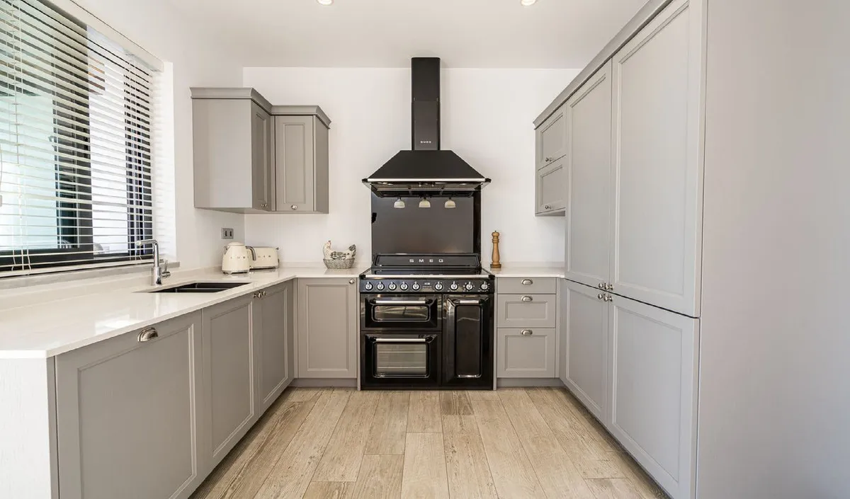 b819cb1f-ea4b-4aac-9bcd-1ebdcde6822c