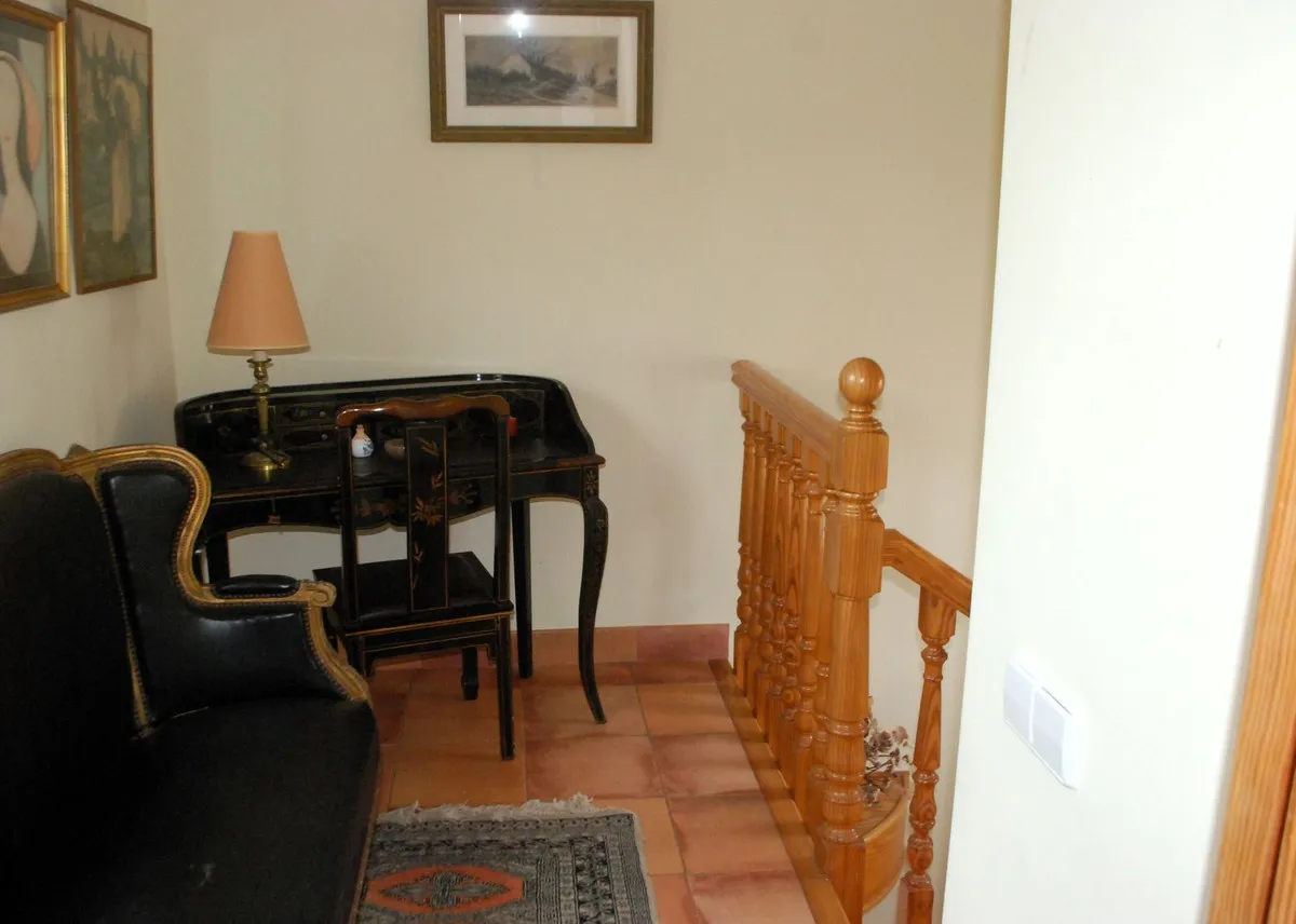 20284360-4c92-4be1-919d-36438c3cdd86