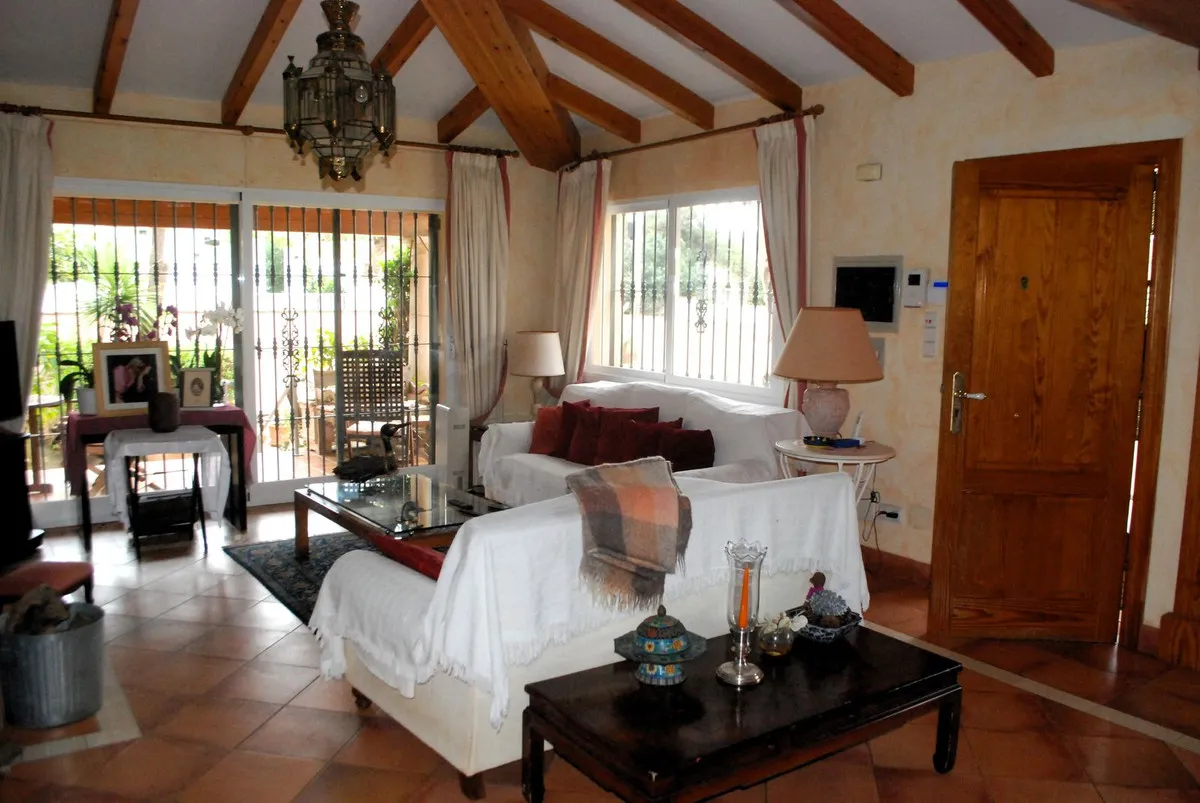 3aa6aedc-b92a-4b7b-8c15-950af8e41d21