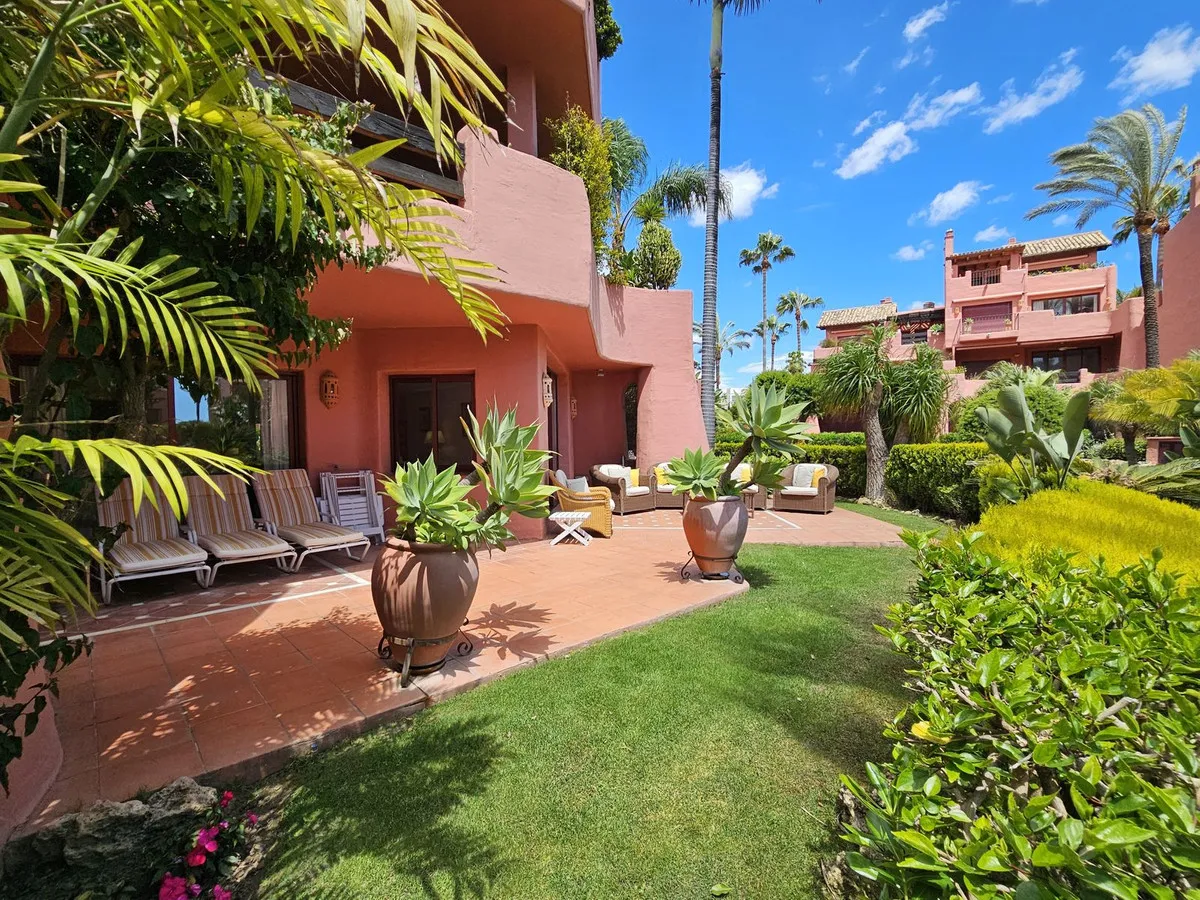 7691715a-48a8-474d-bfa7-25a87fba49e1