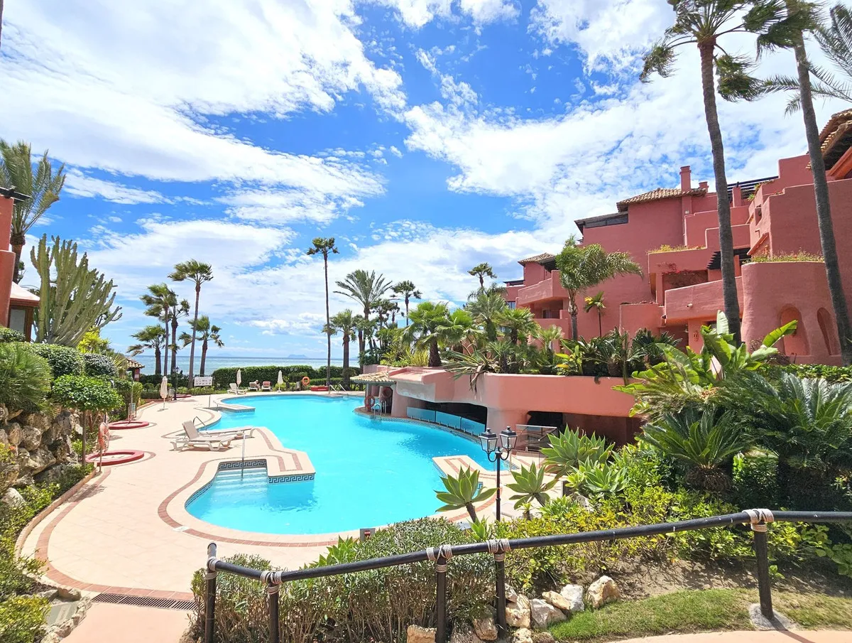 bfc0c26e-2cf3-425e-b994-9d50f970086f