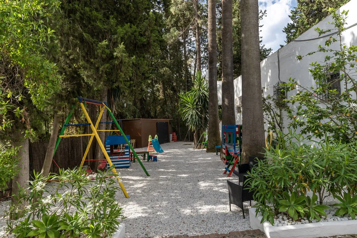 1024bea6-d125-4042-8db2-178c1e7ca033