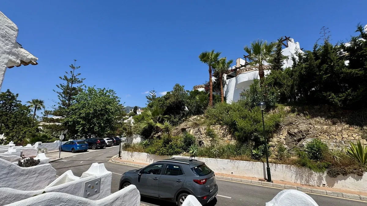 2c73e6f0-b2dc-4607-aa18-d5c02f767eeb