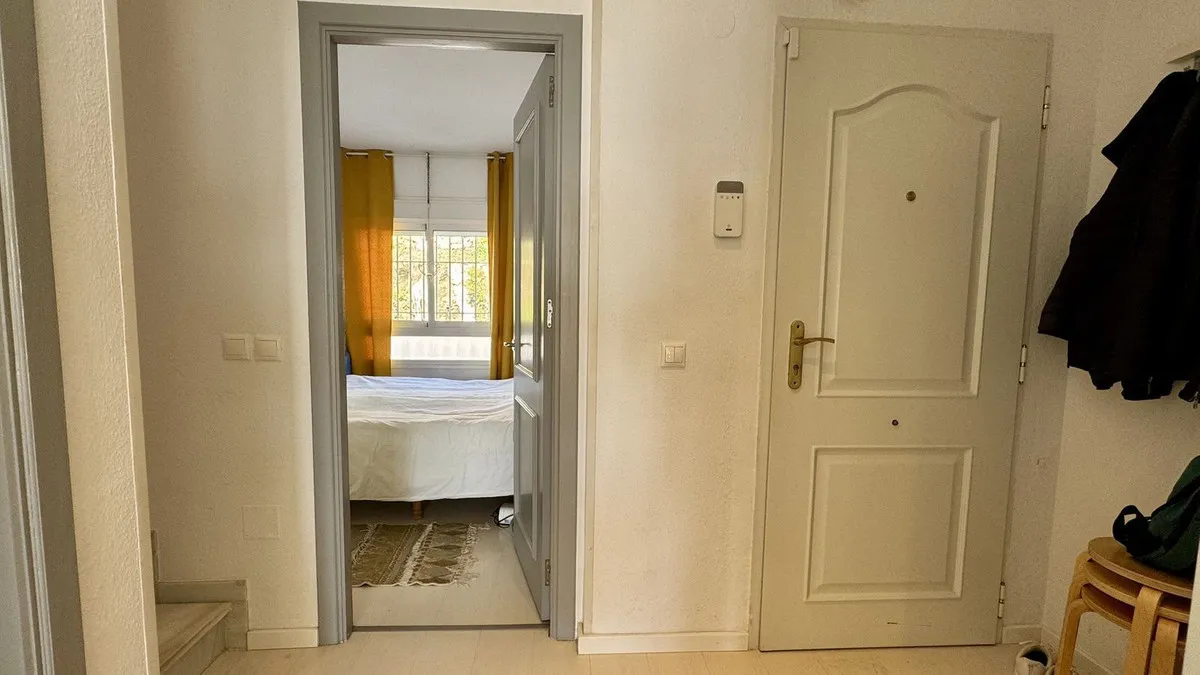 57d0198f-da53-44db-aa84-d3123501b568