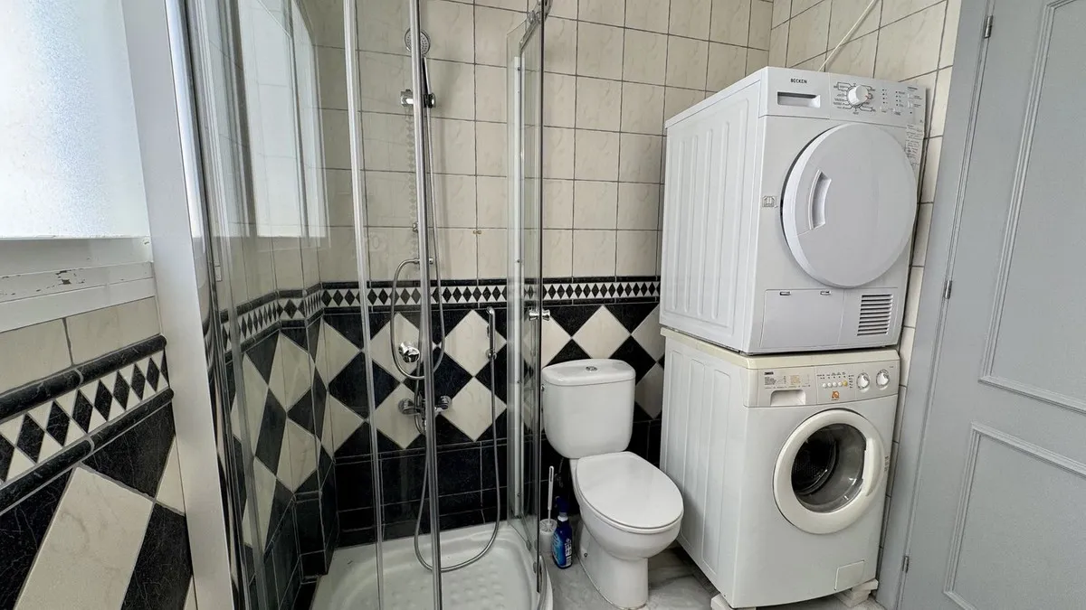 7df82fcc-5bcd-42bc-8263-d8bb73c786e5