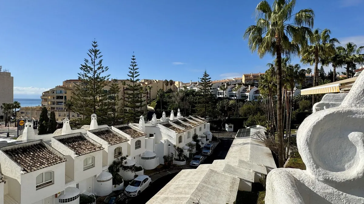 988dae5a-c1ad-478f-932e-c48a9740800f