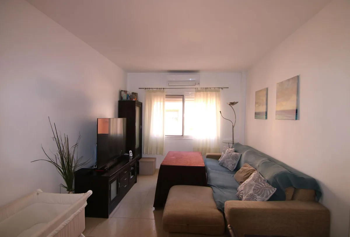 530cf93a-b2fd-43fb-a155-40a6be124e19