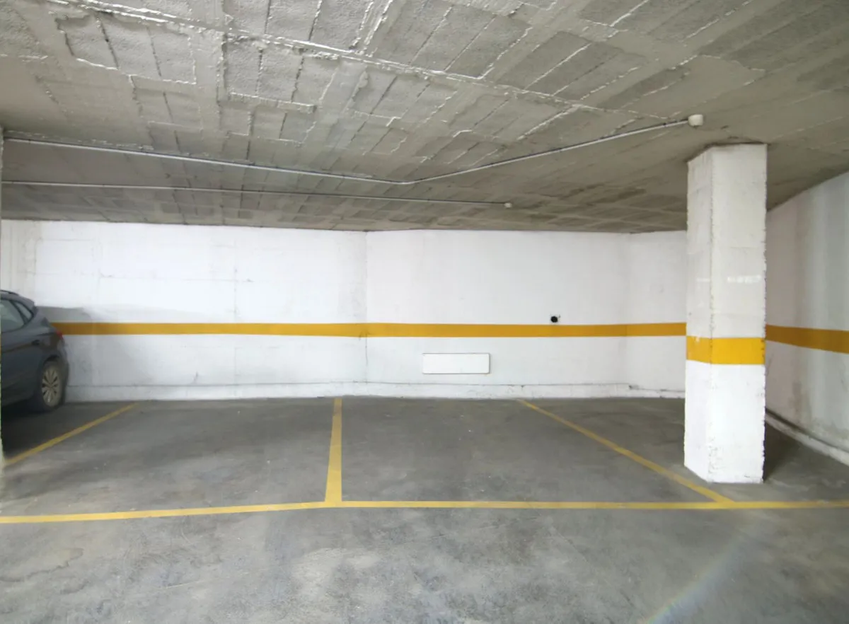 6e7e9ccd-4bb4-47a3-8951-6e77e487795f