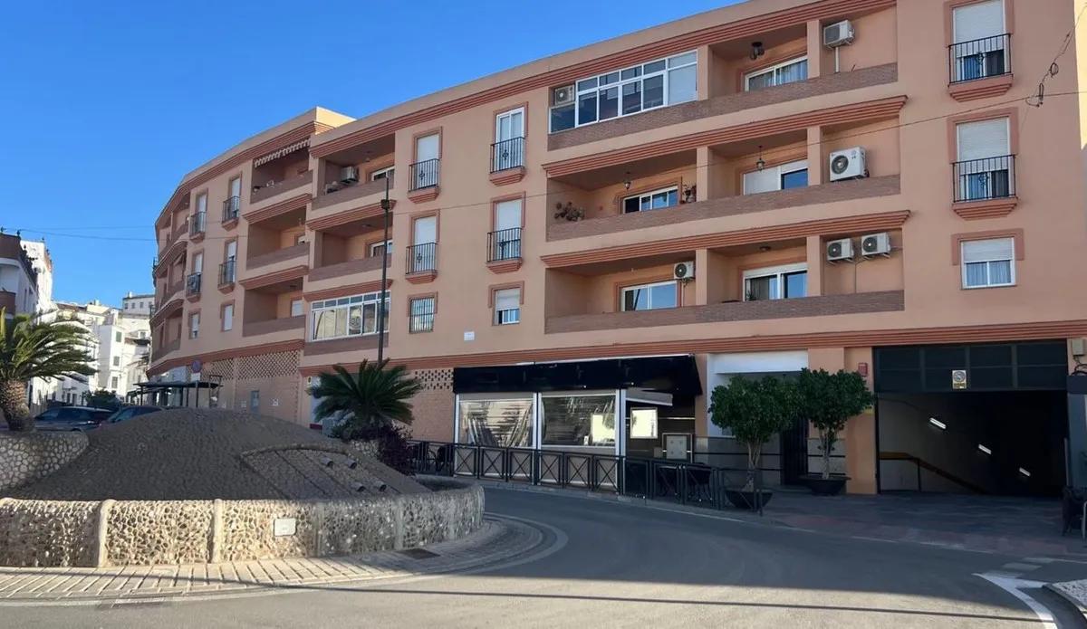 c566a6a6-fd20-4684-b922-1bf7d570619b