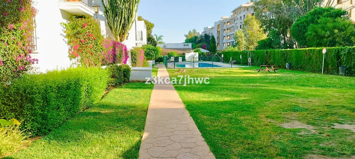 442b92c4-d8f2-48a3-96be-2746fff745f4