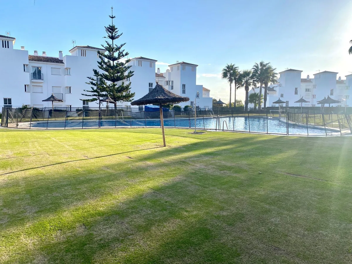 cf70b7e1-b28c-4002-b7ce-0df0a33e39fc