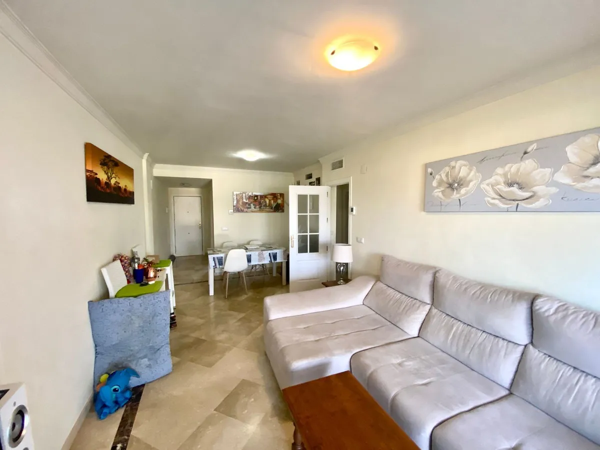 f00fadca-a1f9-4ee6-ad8b-7e2472c44704