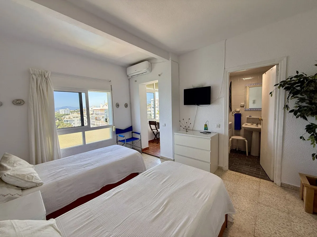 8a432c72-8599-4cc8-8083-3b33eae1d3b7