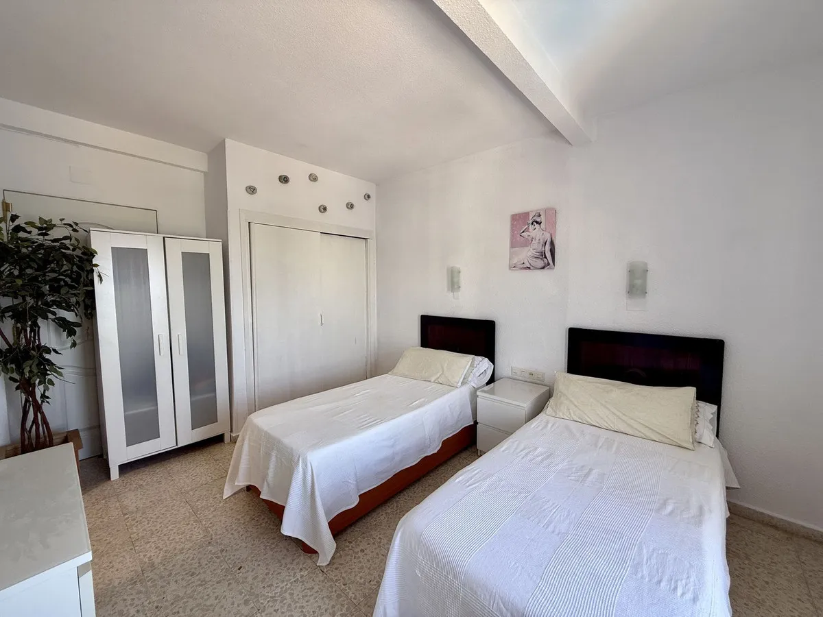 f527f3e4-7e3b-470a-9c8a-395b4f73437c