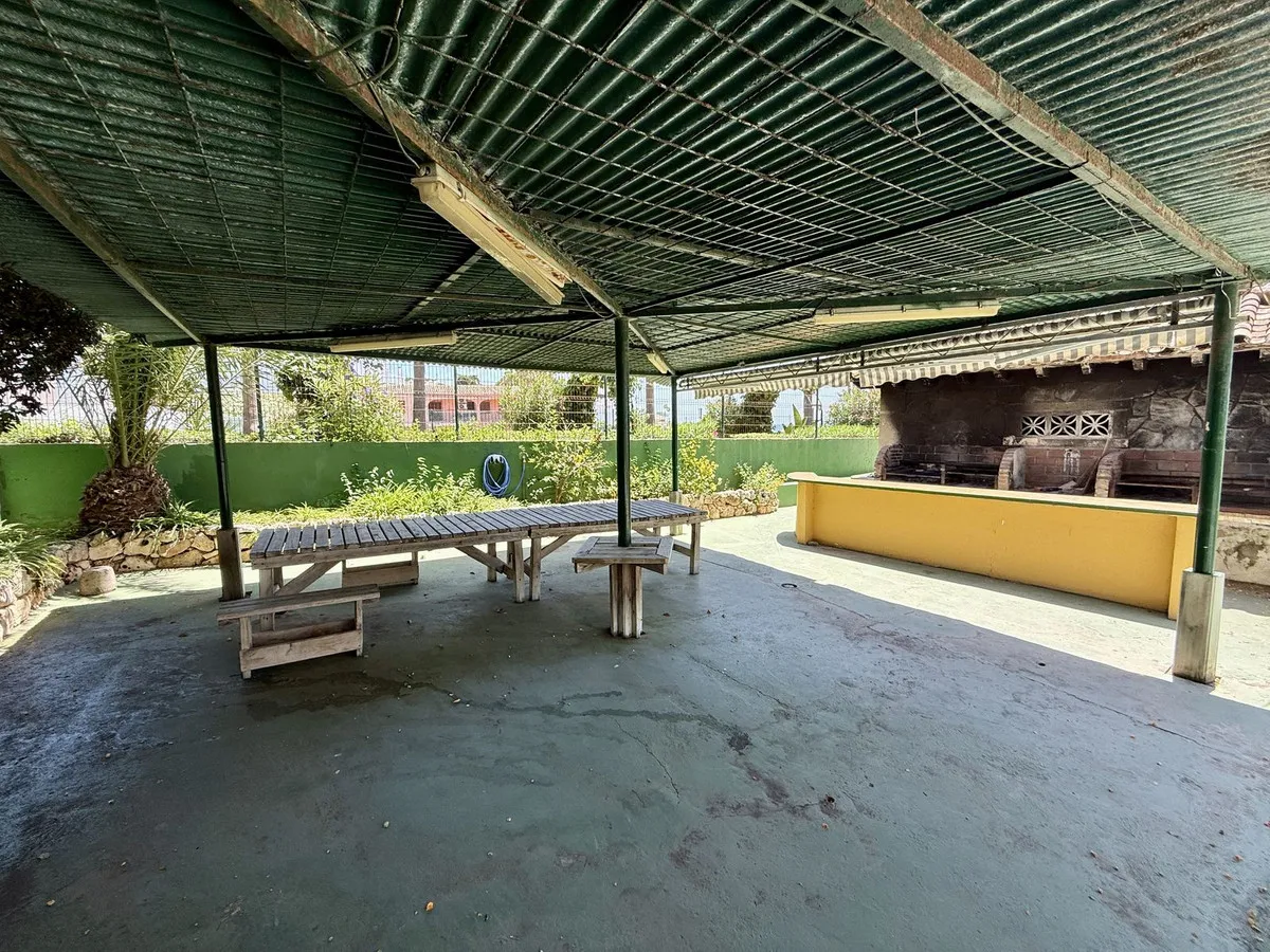 fd0a4175-ce83-43d9-9a02-0ac19796f55c