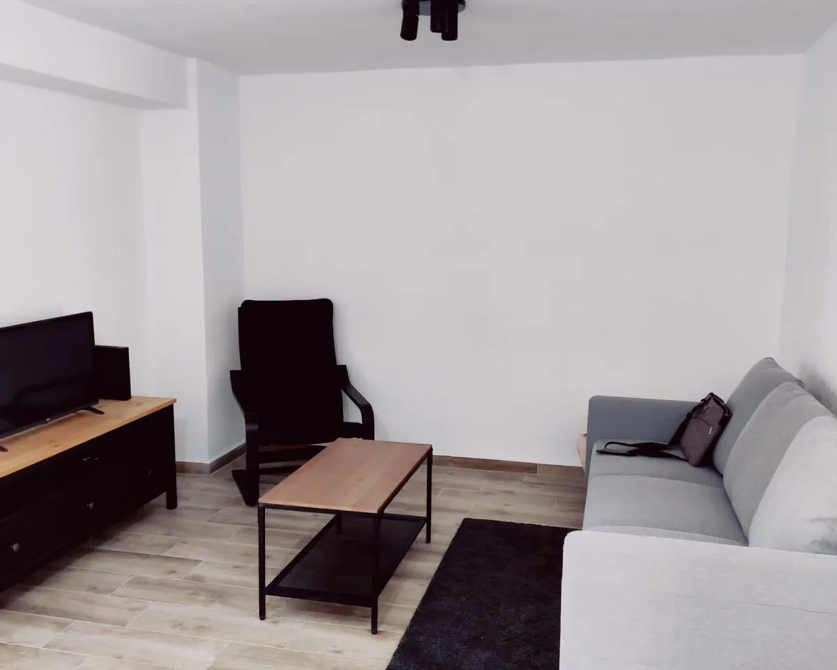 0ad6785e-ace3-4948-ae10-930aa688f087