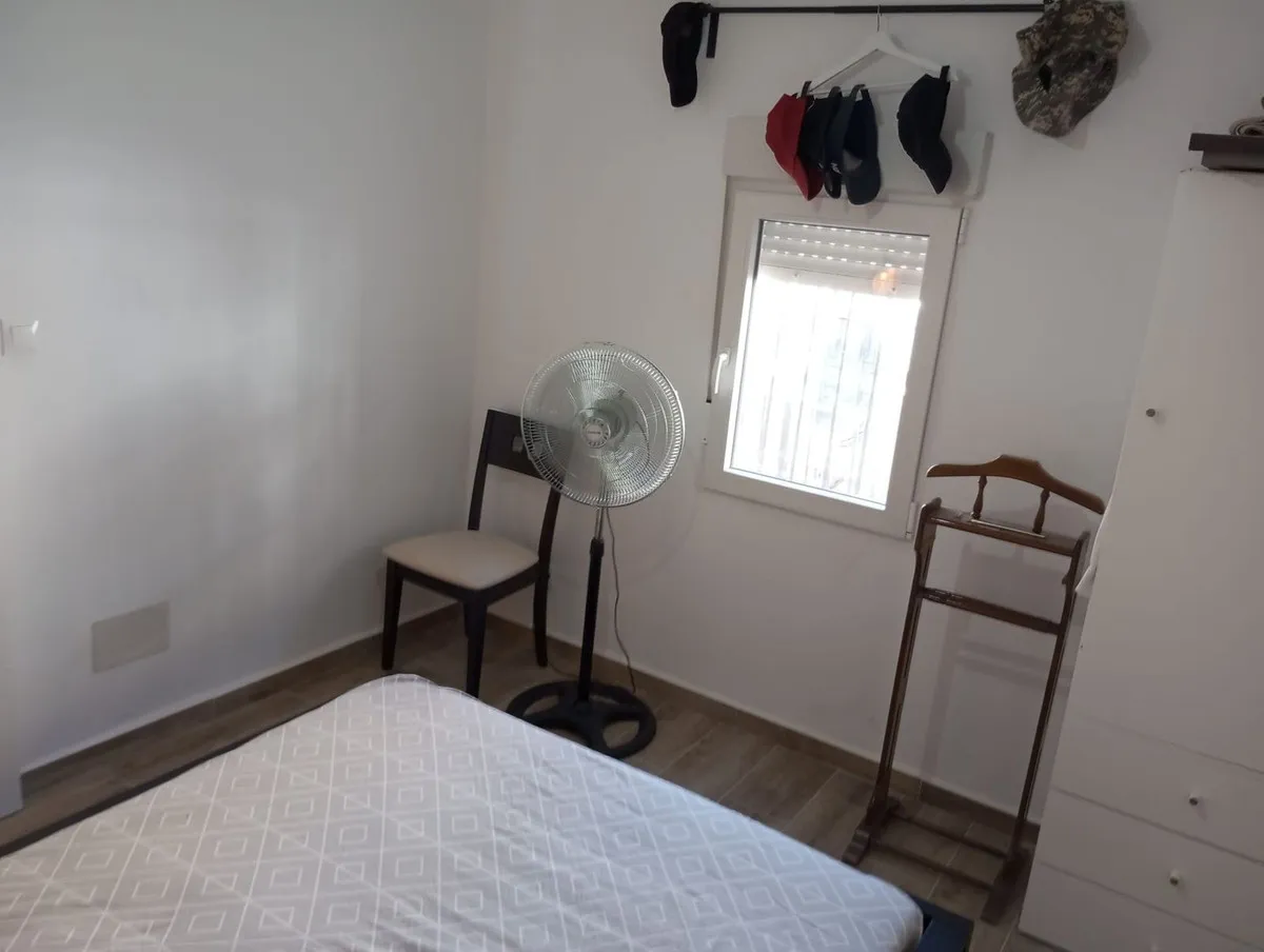 8db47f4e-3556-4afc-9982-032a6e0de553