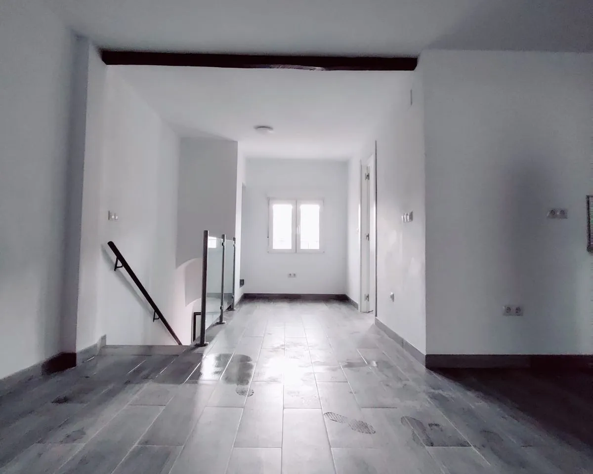 ae90d8d0-94cd-4d3f-958e-23033fbfbf00