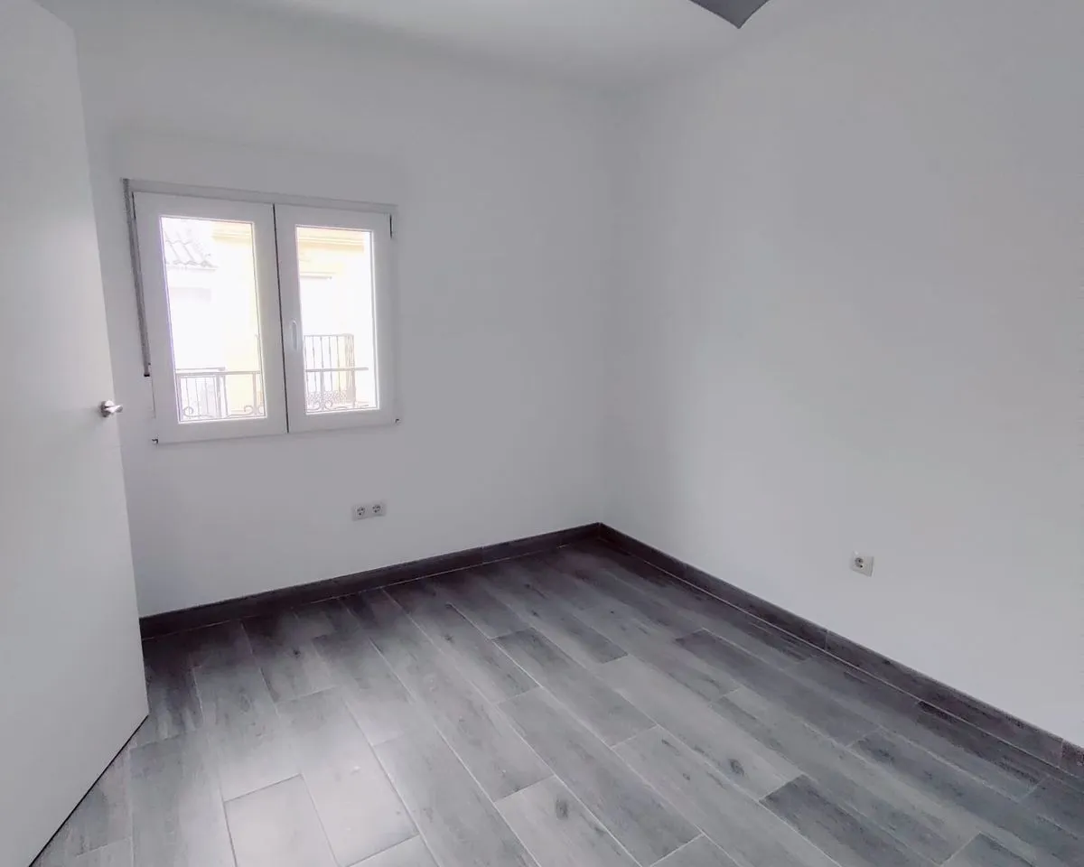 eea968e9-6246-467e-ab54-85c795fb4b77