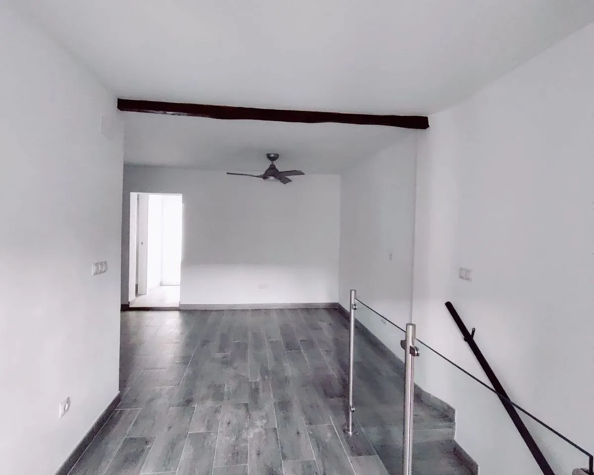 efcd63f3-b017-429f-a199-6a0272372546