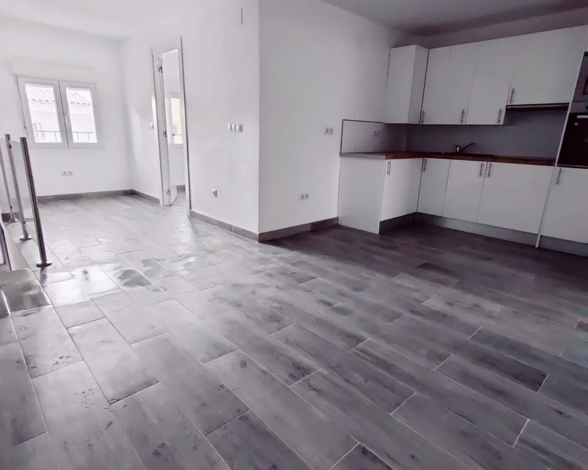 f9a878f6-f44d-43a5-9d3a-fb0c3e188ea2