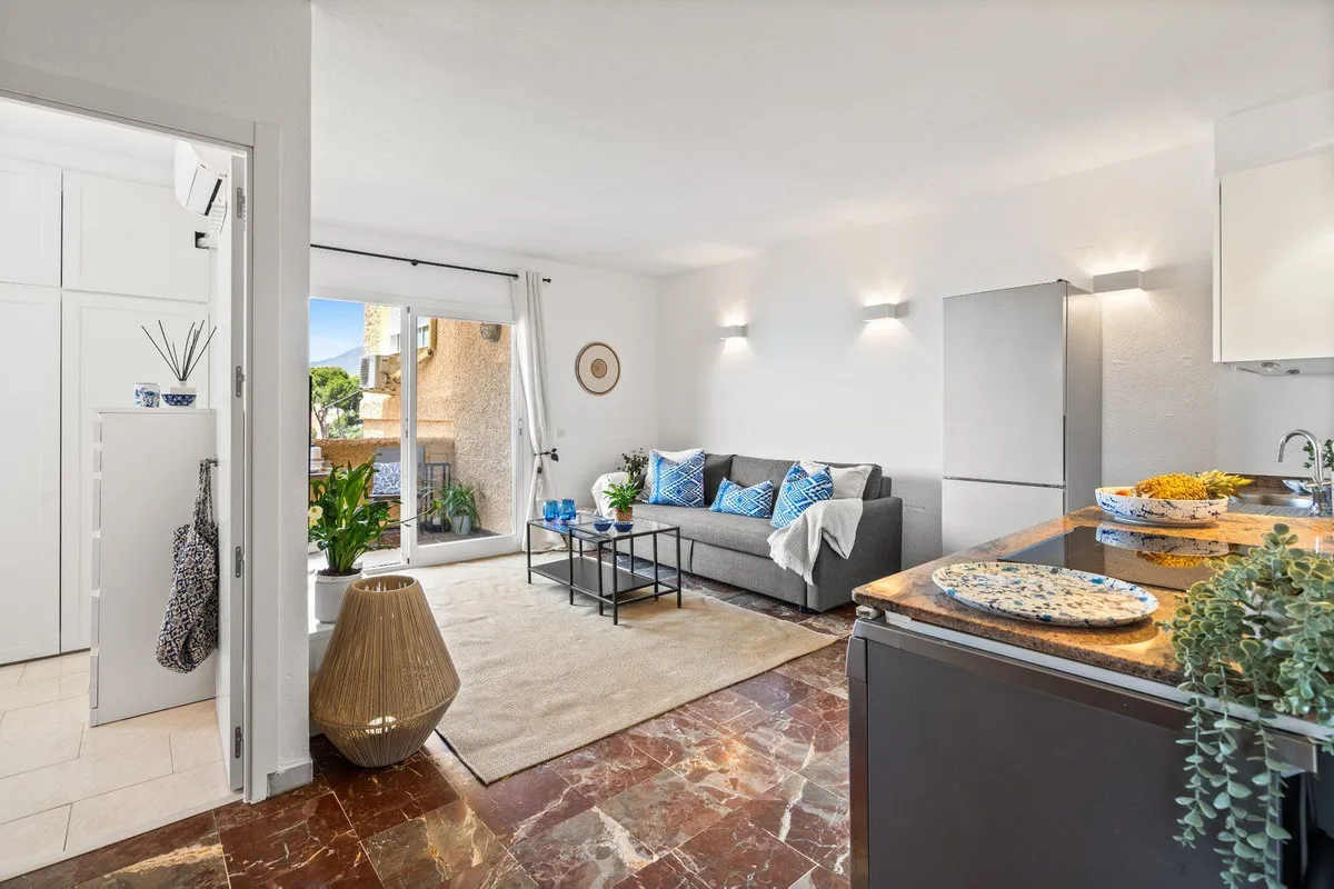 9c0155f5-398f-4fcc-9828-78ad84c3d54a