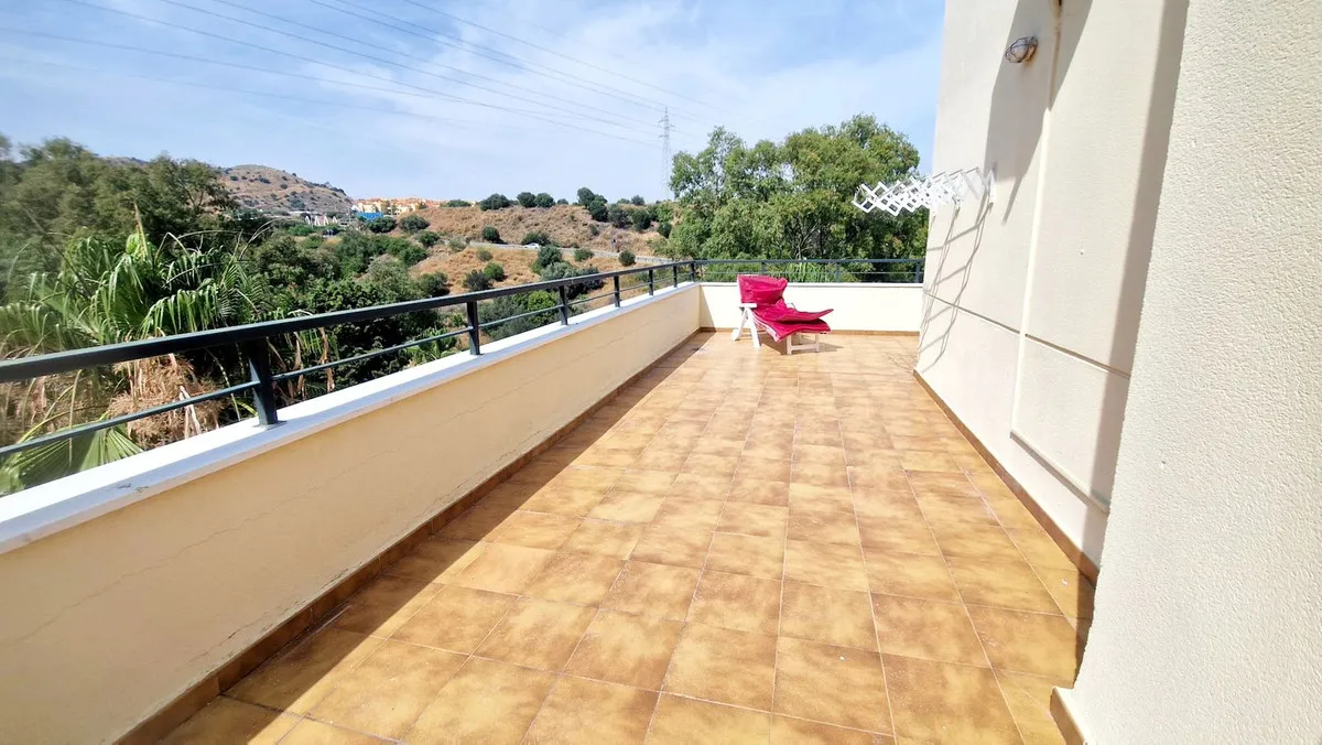 d9de14ca-11ad-439f-8fa3-fbaa3f621ab3