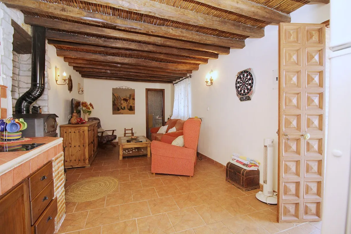 0a899d57-54b0-4d43-b899-a8411abe4a2b