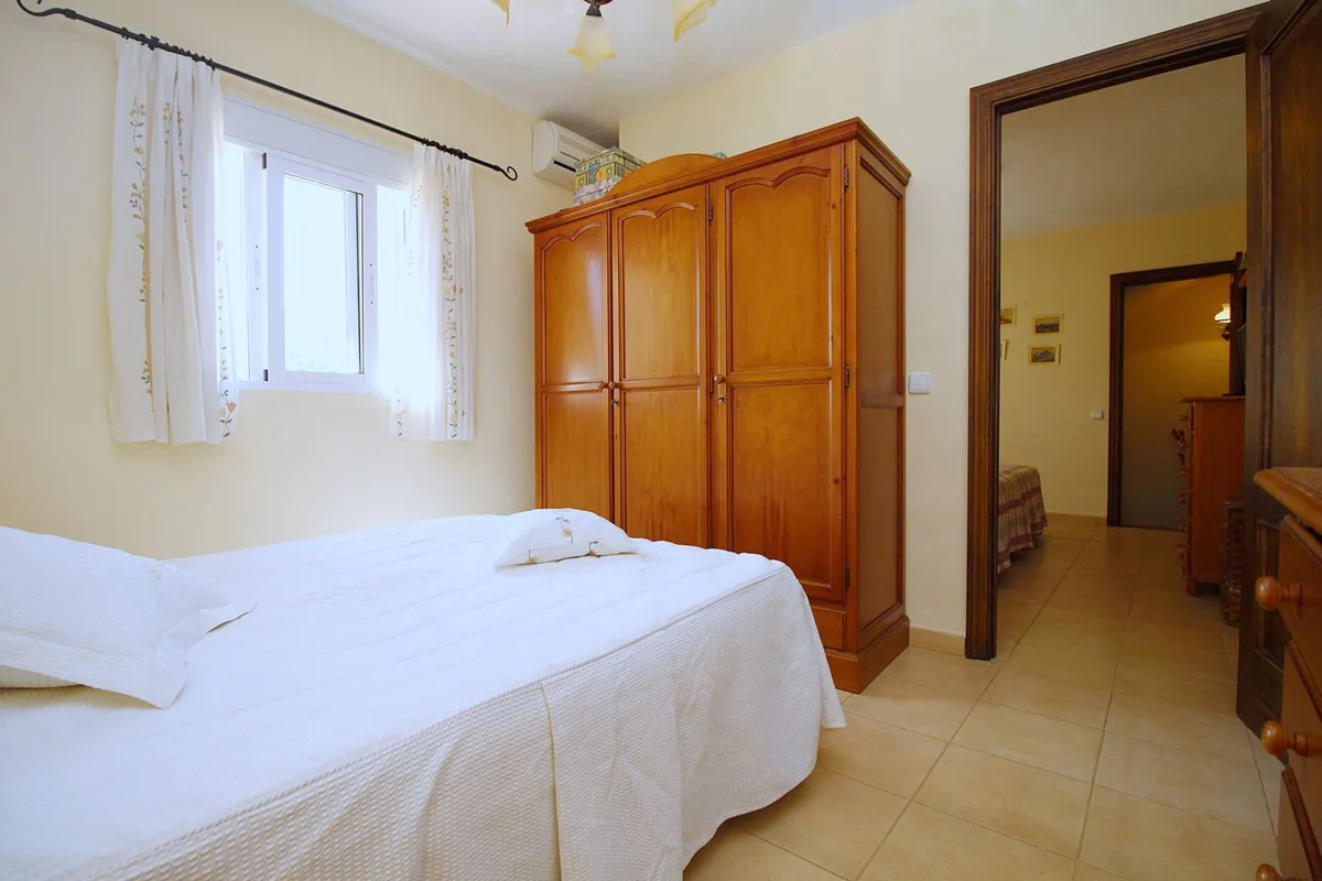 b3e7114c-f7d8-4609-b6ca-2780a67145b3